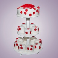 торт свадебный с пирожными